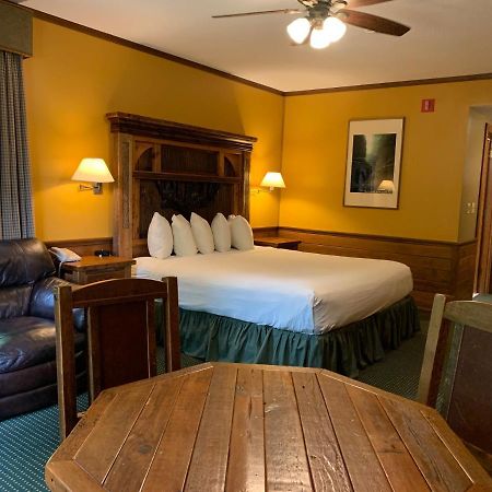 Starved Rock Lodge & Conference Center Utica Екстер'єр фото