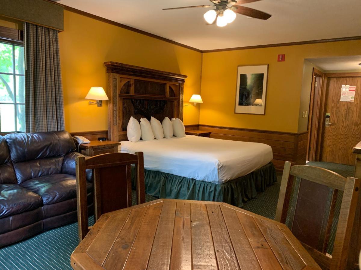 Starved Rock Lodge & Conference Center Utica Екстер'єр фото